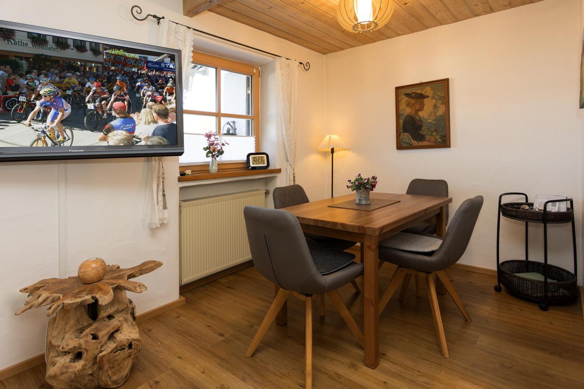 Ferienwohnung Mitteldorf Oberammergau Exterior foto